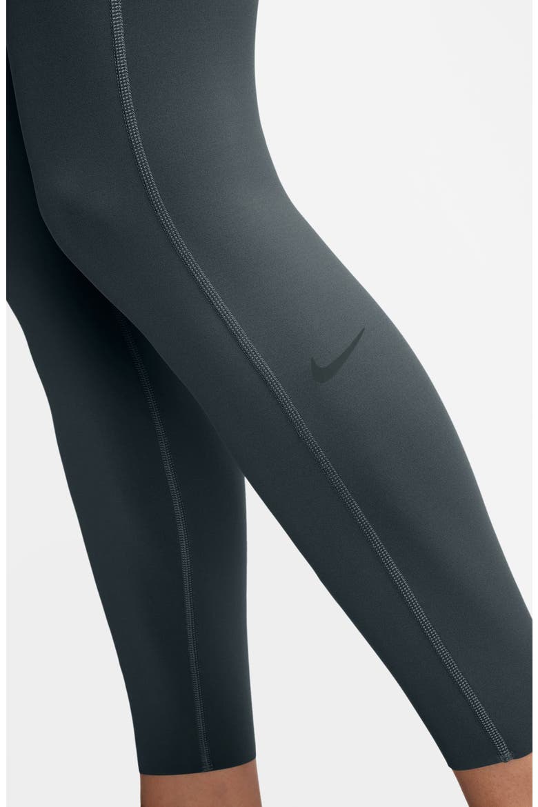 Universa Medium-Support High-Waisted Pocket 7/8 Leggings, Alternate, color, SEAWEED/ BLACK SPECKLE