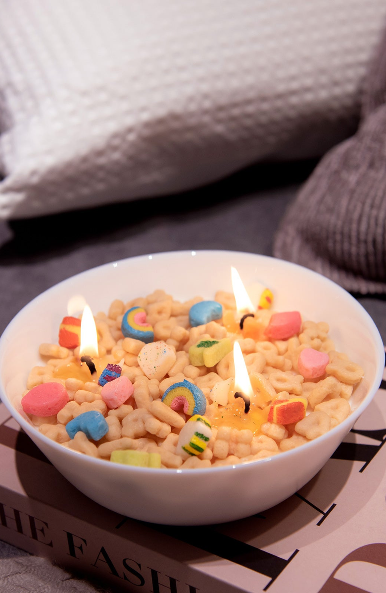 Southlake gifts Lucky Charms Cereal Candle 3.0, Alternate, color, NO COLOR