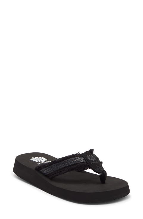 Fianni Flip Flop Sandal (Women)