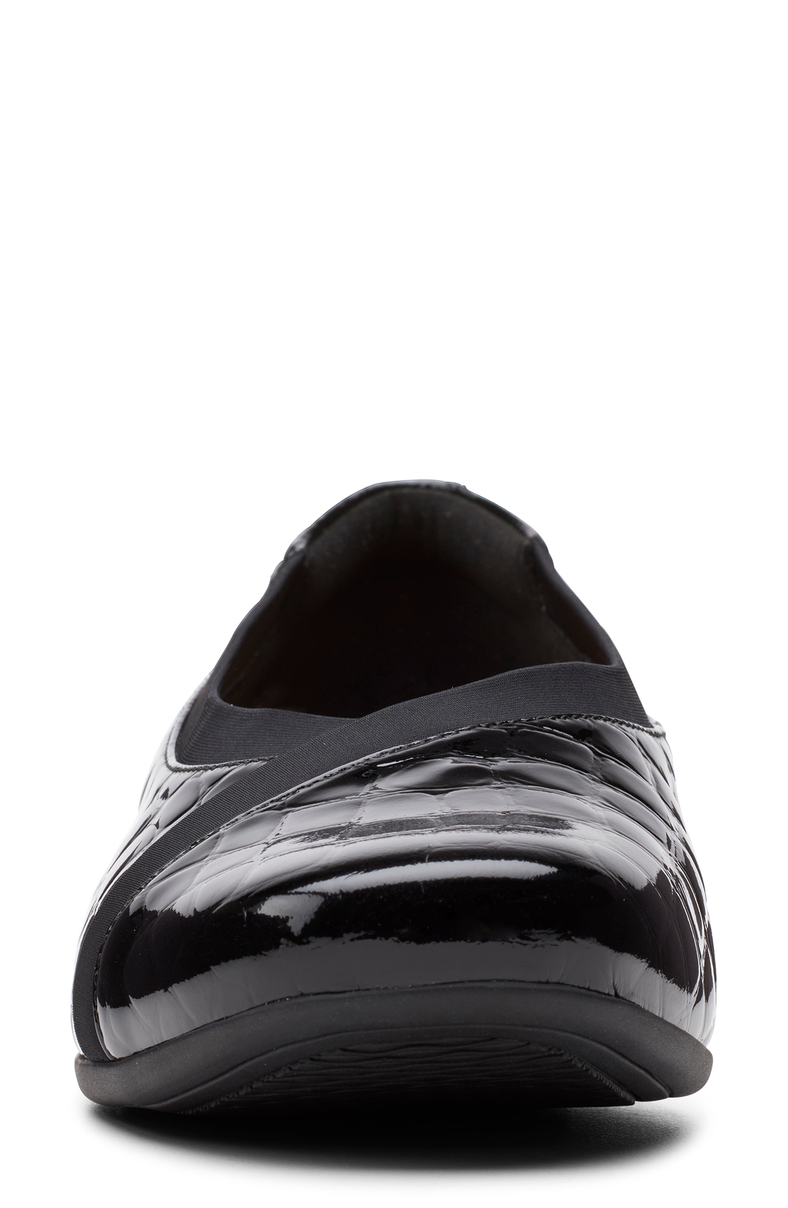 Clarks<sup>®</sup> Un Darcey Ease 2 Flat, Alternate, color, 