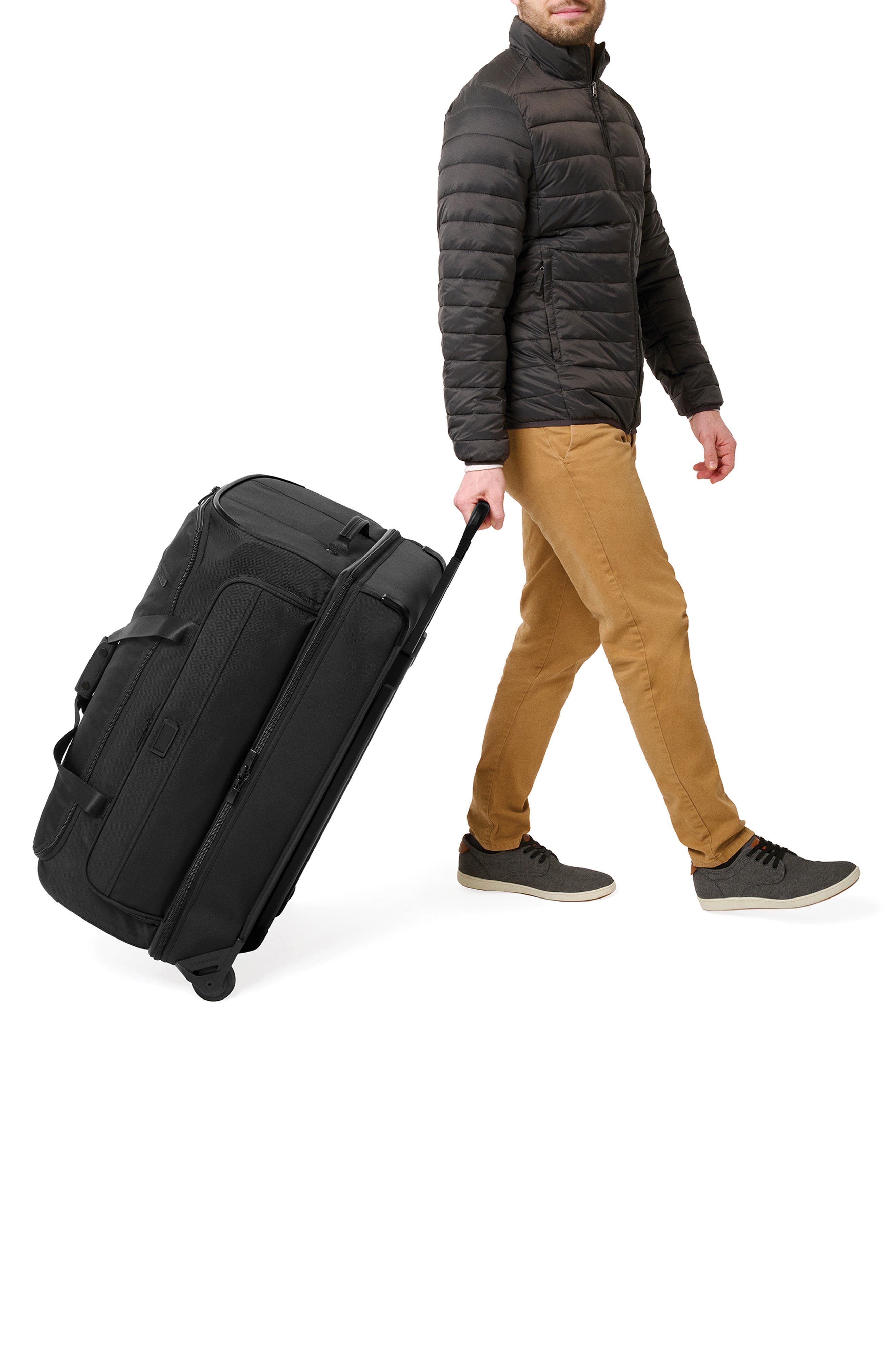 Briggs & Riley Baseline Large Two-Wheel Duffle Bag, Alternate, color, Black