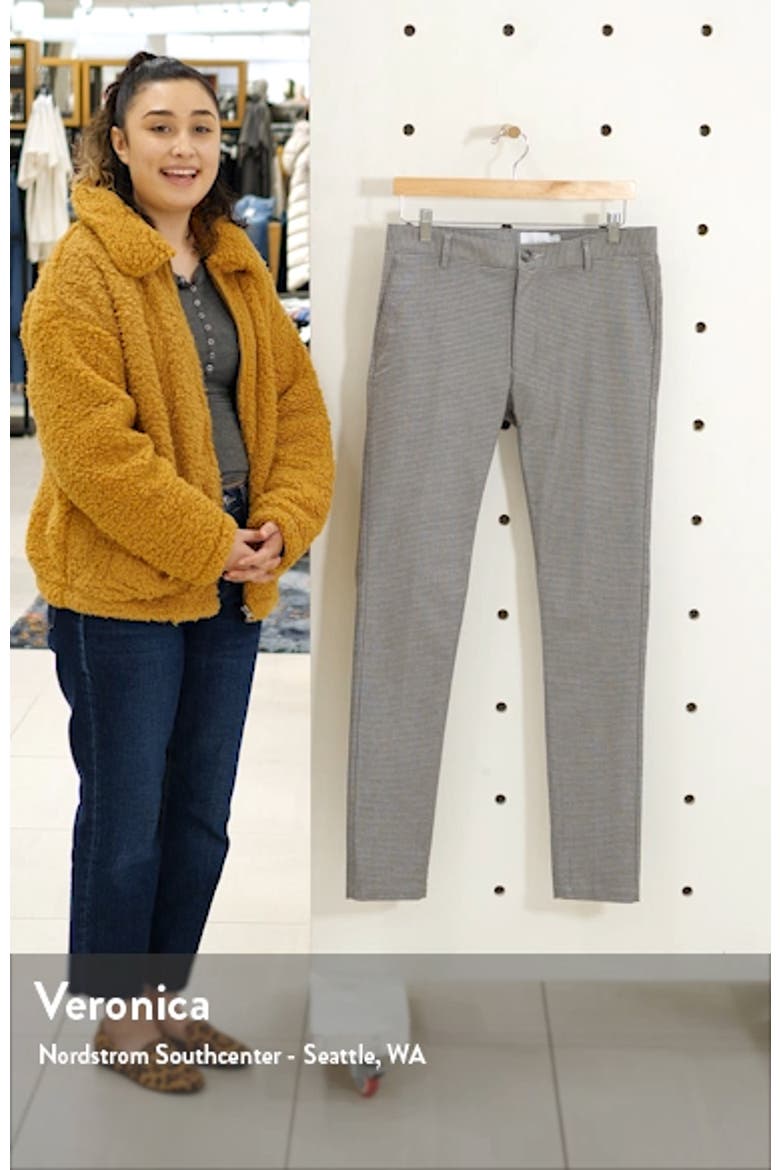 Stretch Skinny Fit Chinos video