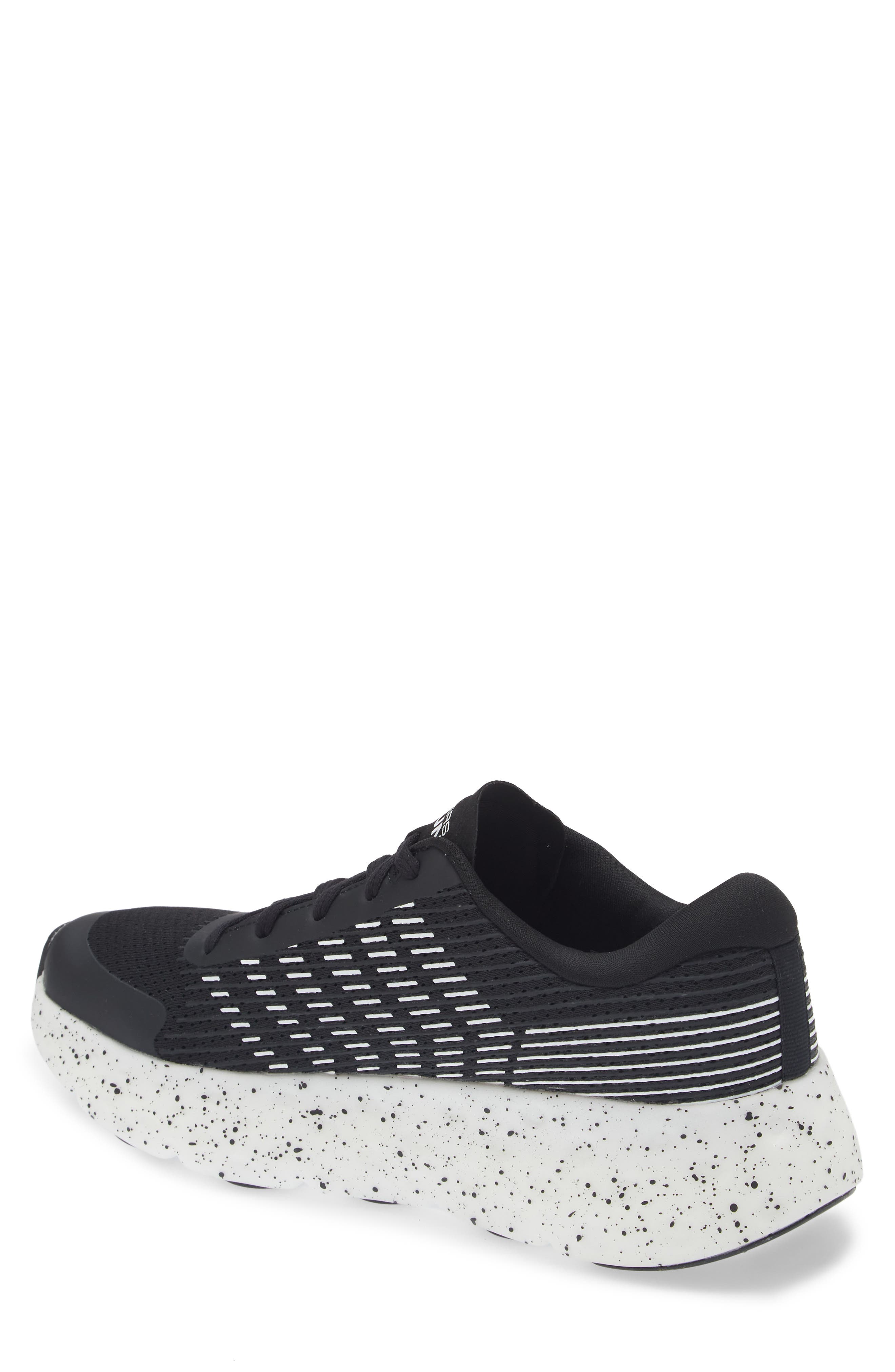 SKECHERS Max Cushioning Hyper Craze Sneaker, Alternate, color, 