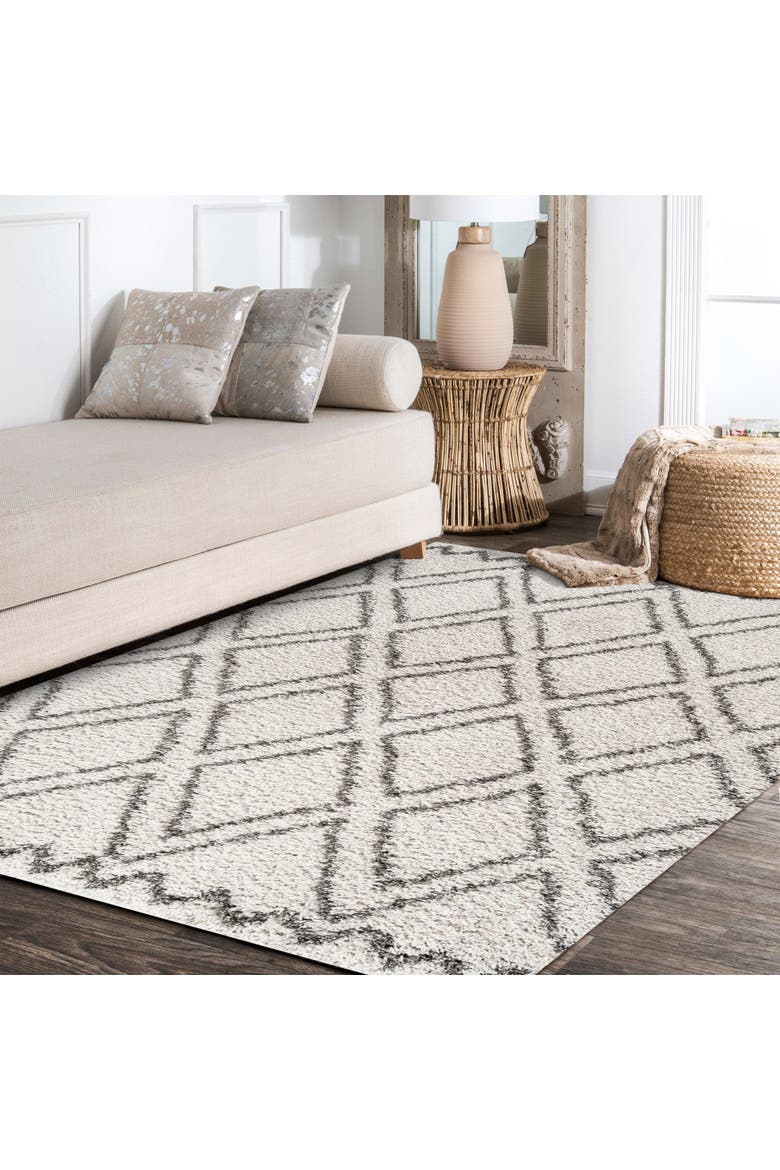 Soller Diamond Trellis Shag Area Rug, Alternate, color, Beige/Dark Gray