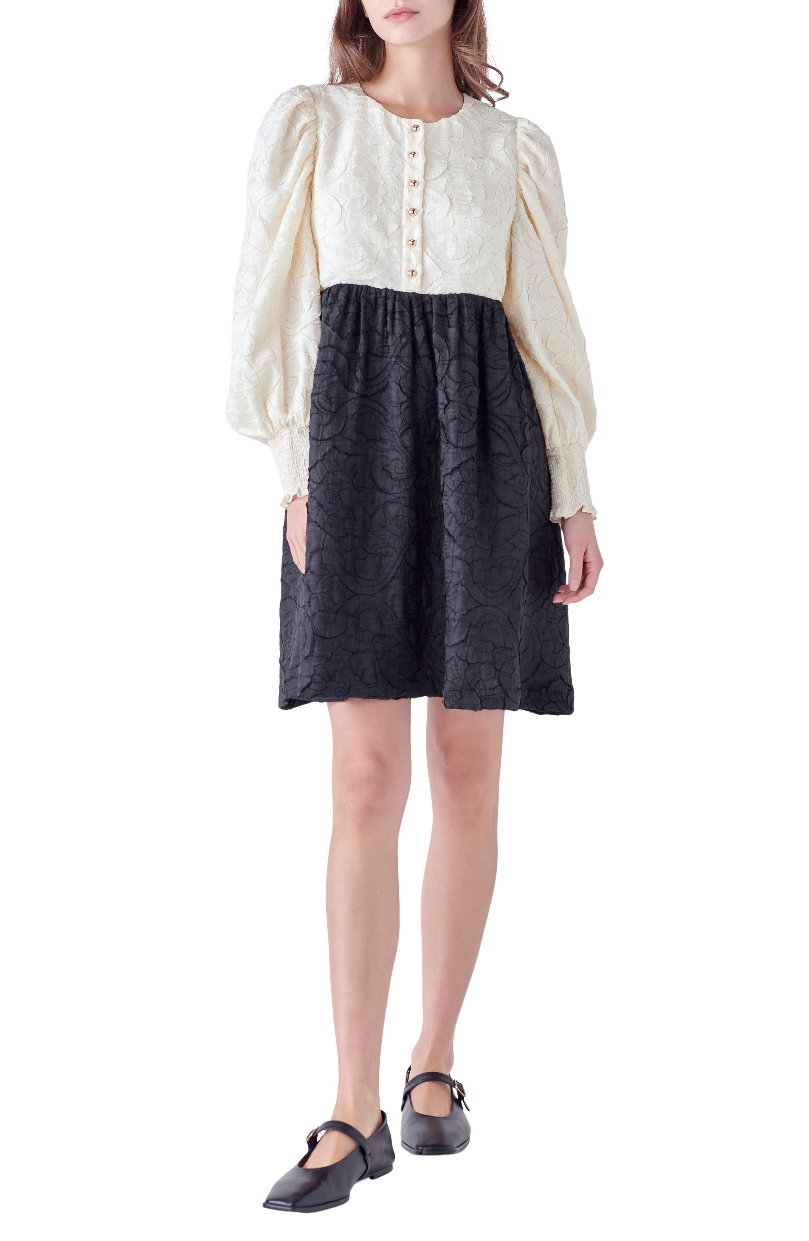 selected IVORY/ BLACK