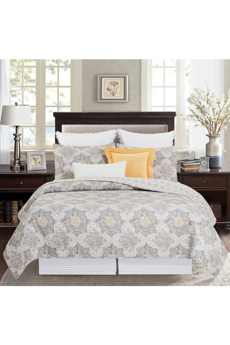 Elaina Cotton Quilt Set - Reversible and Machine Washable, Alternate, color, Grey
