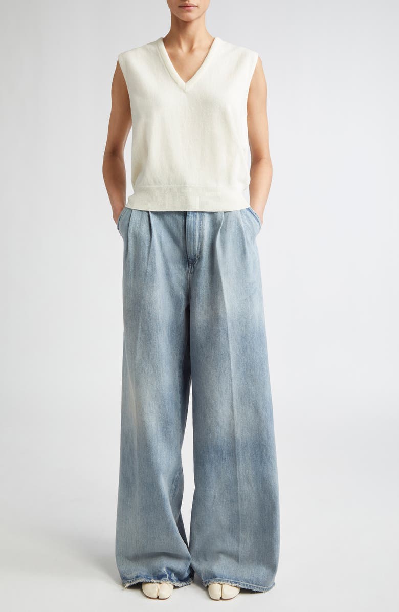 Maison Margiela Pleated Distressed Wide Leg Jeans, Alternate, color, Light Blue