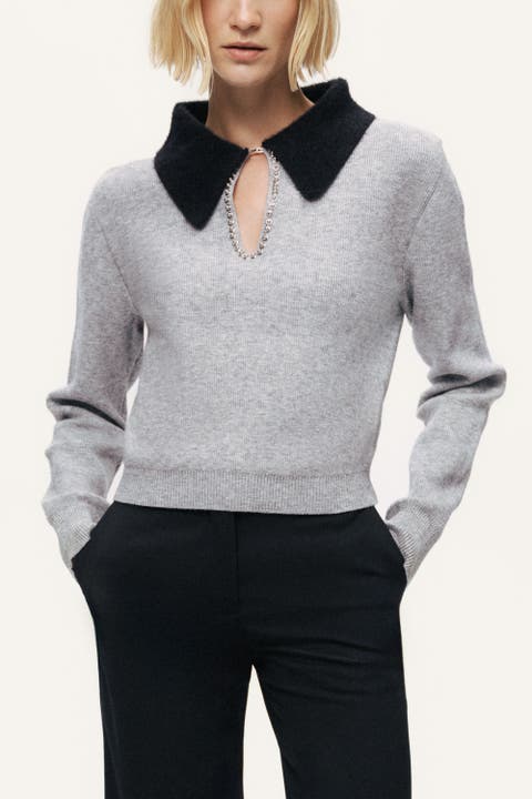 Contrast Collar Keyhole Knit Sweater