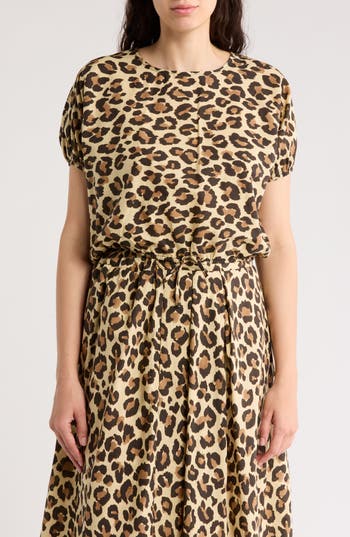 T Tahari Puff Sleeve Tie Hem Crop Top In Leopard Print