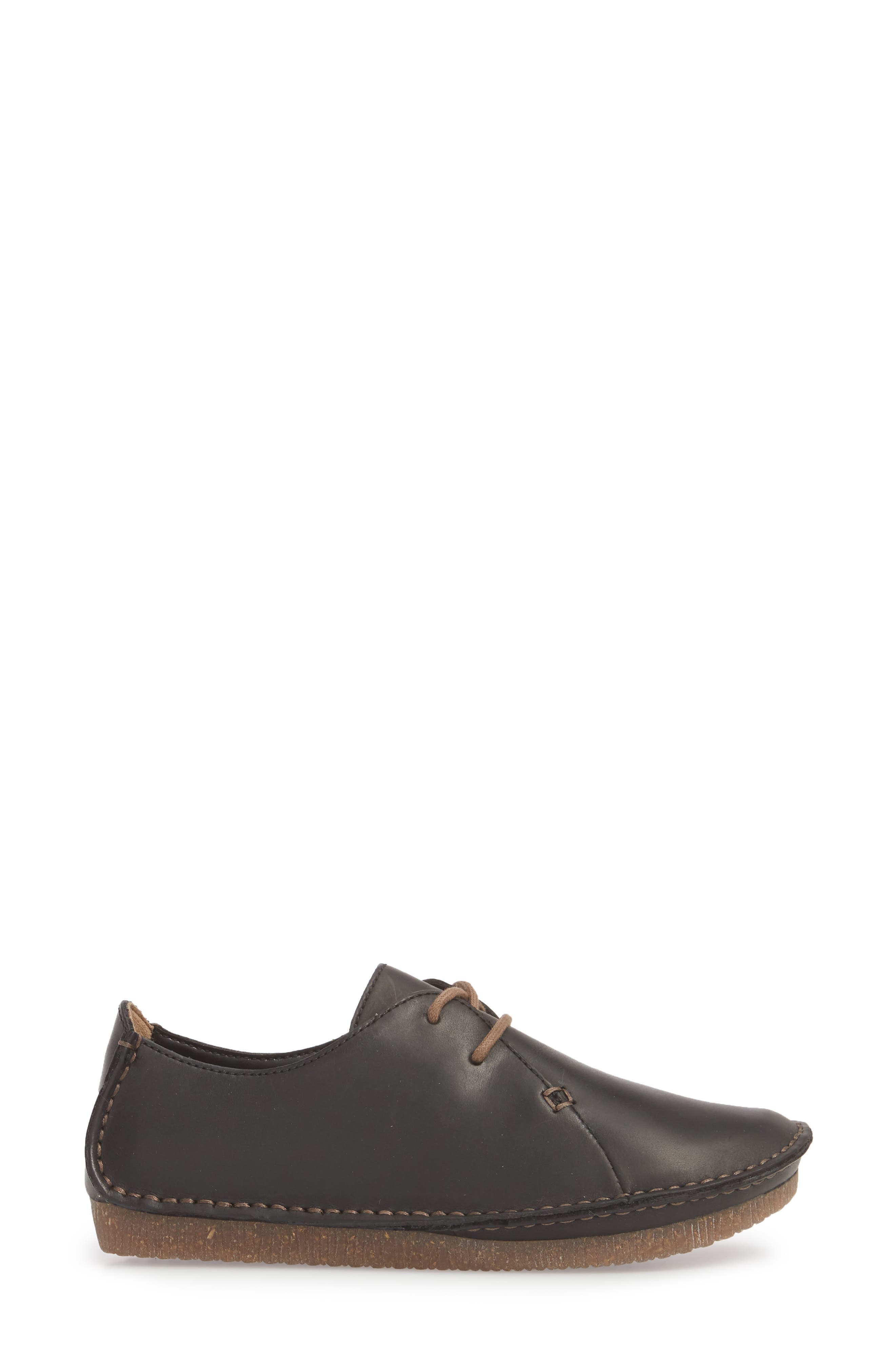 Clarks<sup>®</sup> Janey Mae Flat, Alternate, color, 