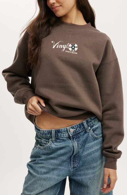 COTTON ON COTTON ON CLASSIC FLEECE GRAPHIC CREW SWEATSHIRT 