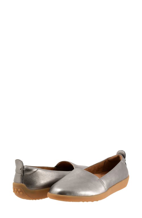 Softwalk ® Deva Flat In Pewter