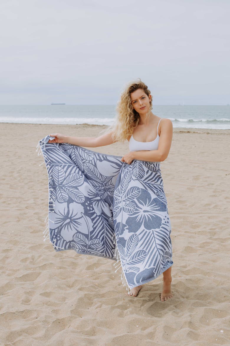 Hawaiian Flower Print Organic Cotton Reversible Turkish Towel, Alternate, color, Navy