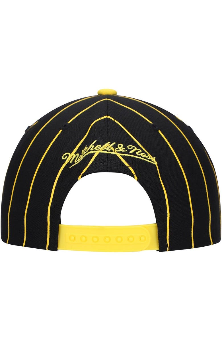 Mitchell & Ness Men's Mitchell & Ness Black Columbus Crew Team Pin Snapback Hat, Alternate, color, Black