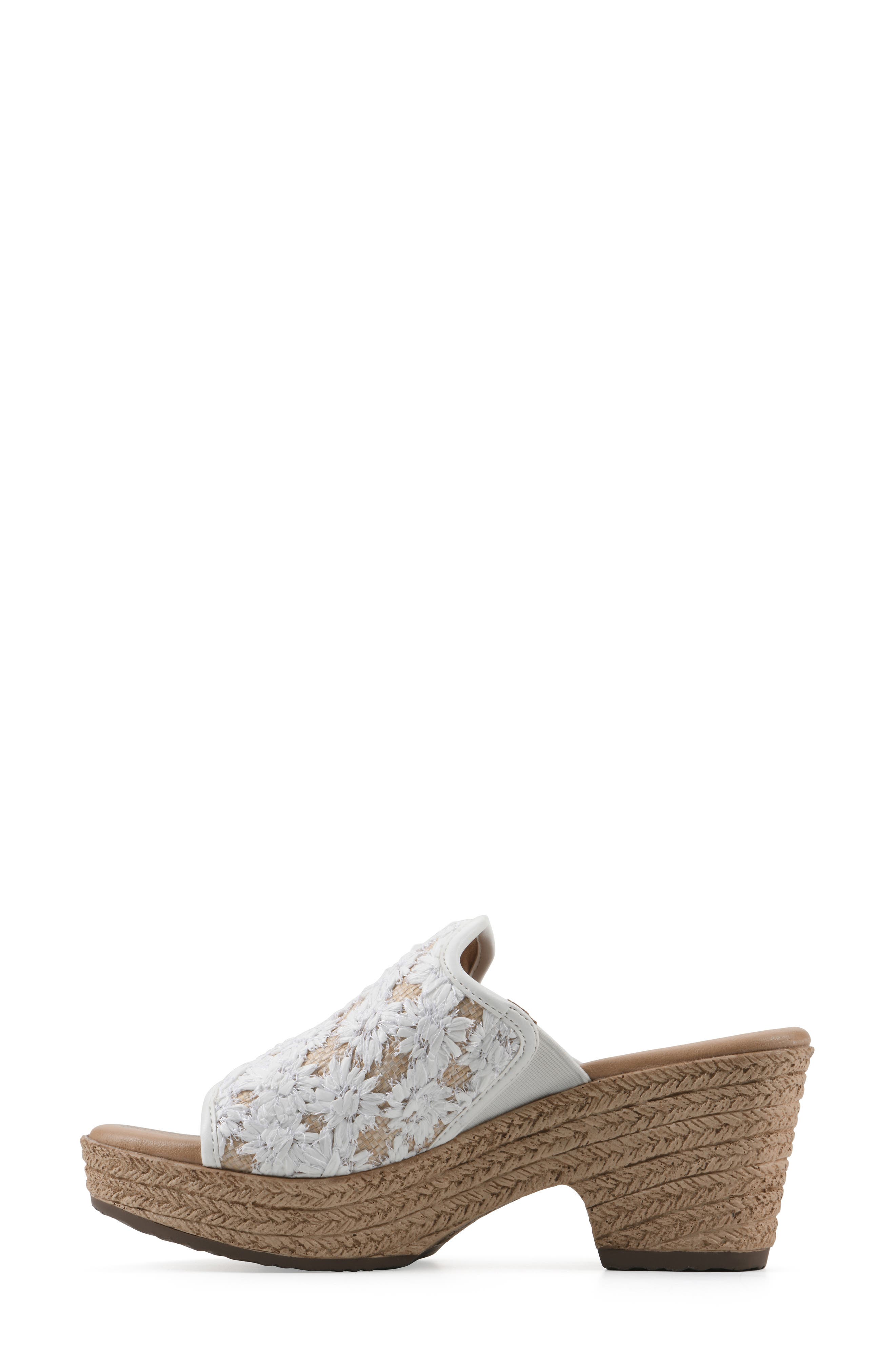 CLIFFS BY WHITE MOUNTAIN Bizzie Platform Wedge Espadrille Sandal, Alternate, color, White/ Fabric