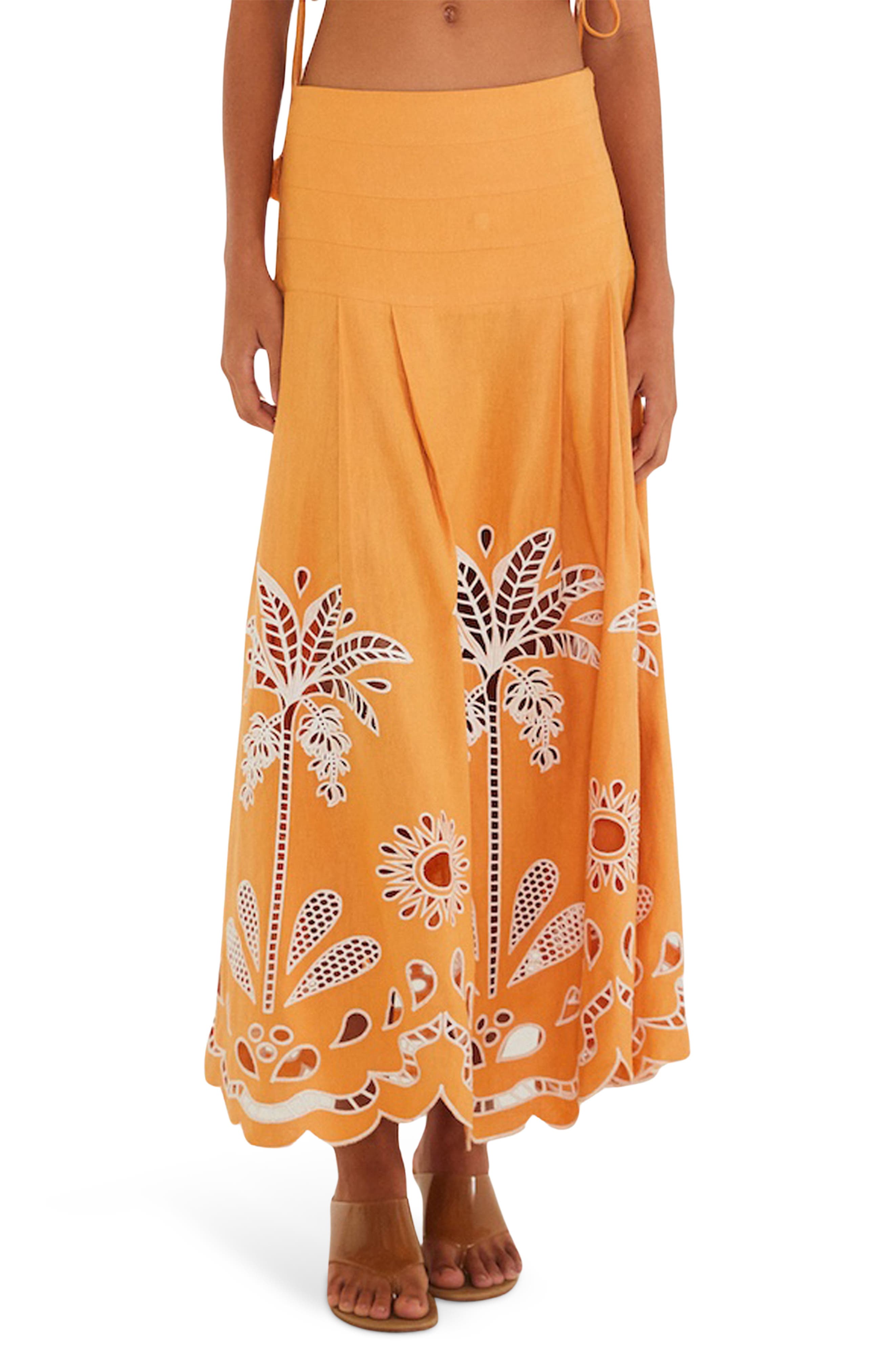 selected TROPI EMBROIDERY CAM