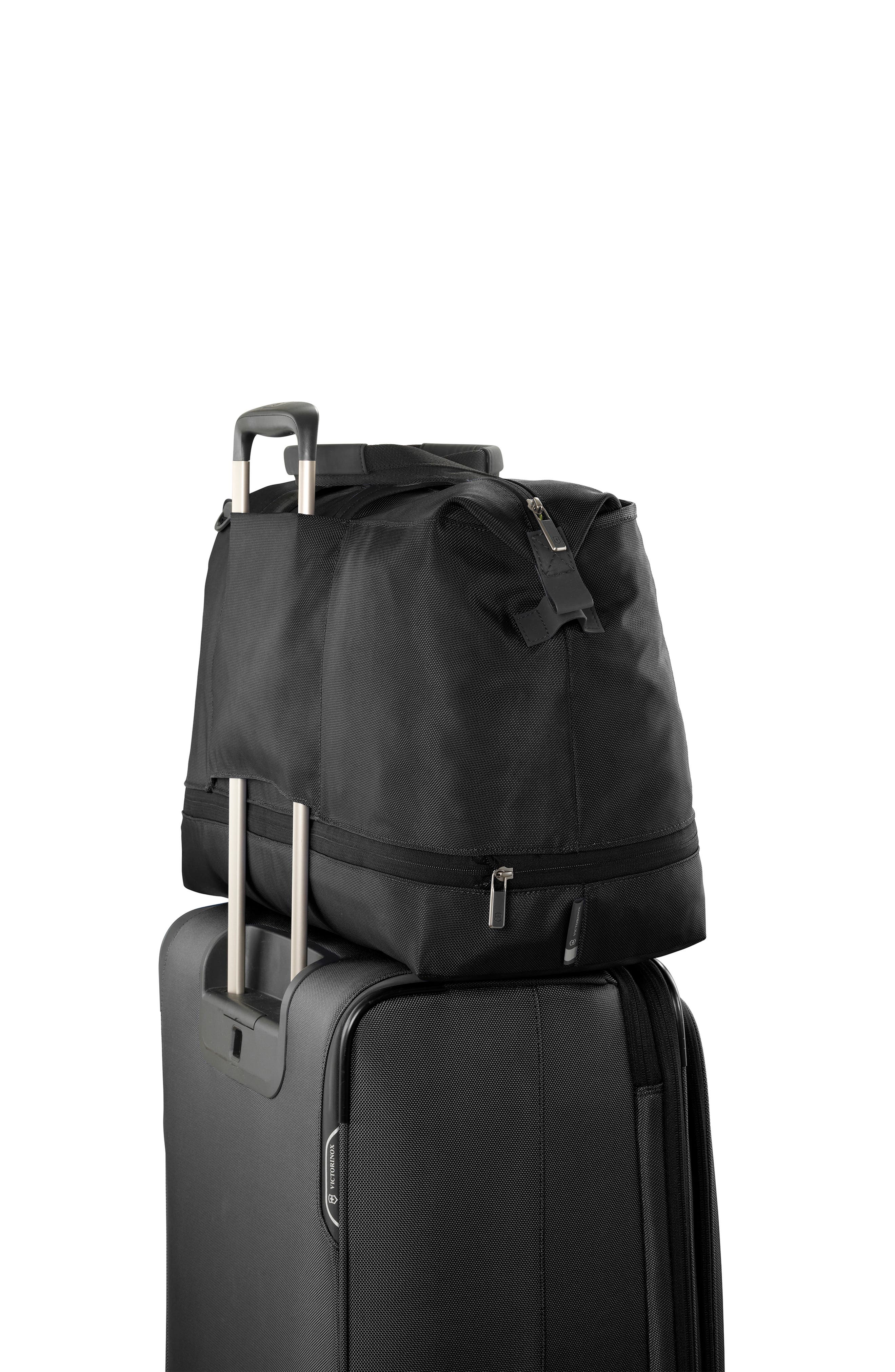 Victorinox Swiss Army<sup>®</sup> Werks 6.0 XL Duffle Bag, Alternate, color, 