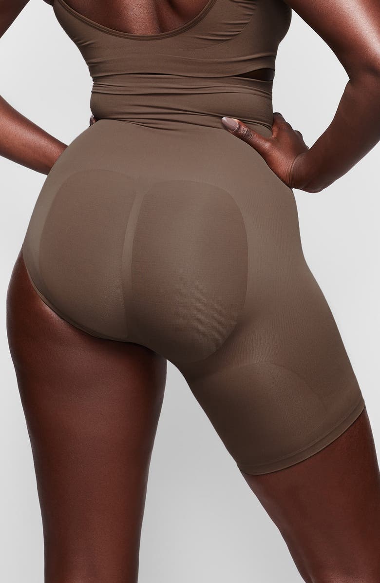 SKIMS Solution Short #1, Alternate, color, 