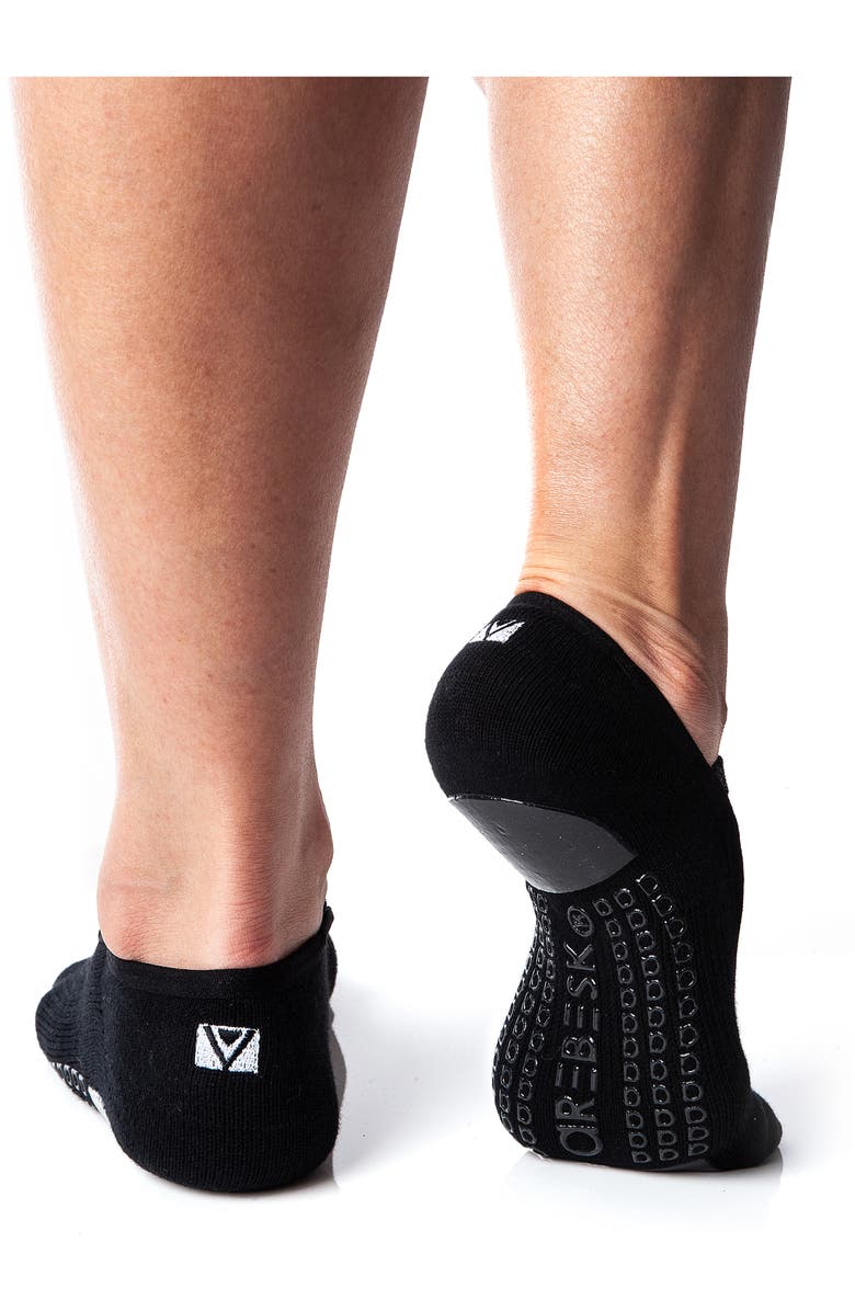 Arebesk Sparkle Cotton Blend Gripper Socks, Alternate, color, 