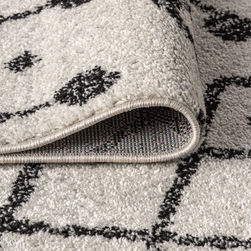 Jonathan Y Aksil Moroccan Beni Souk Area Rug In Cream/black
