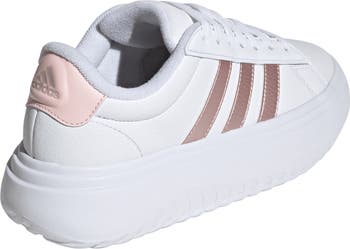 Smash V3 Platform Sneaker