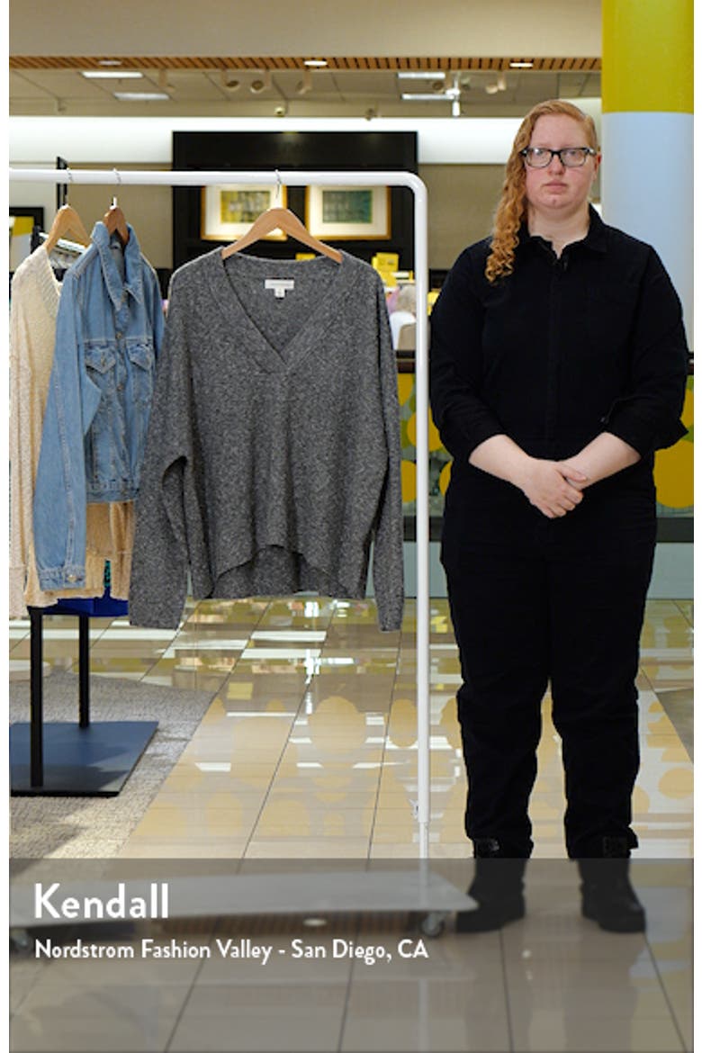 Oversize V-Neck Sweater video