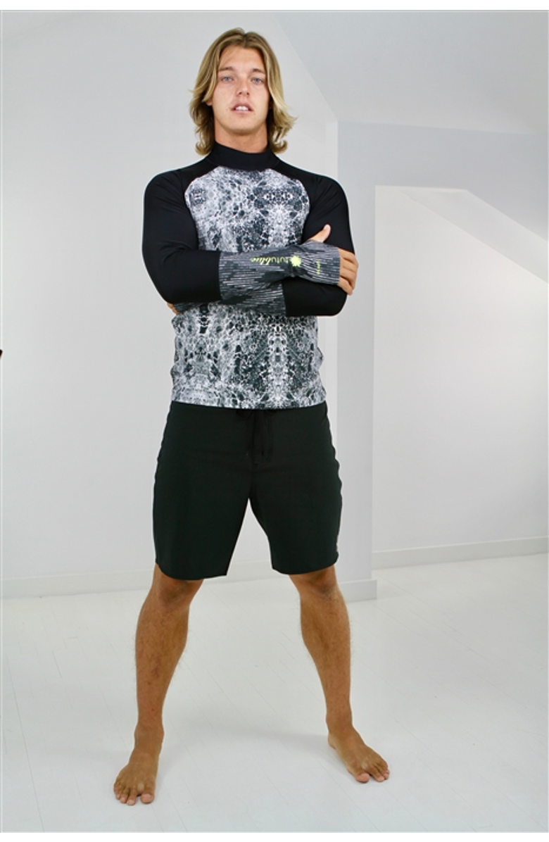 TUTUBLUE Men's Pullover Rash Guard Swim Top - UPF 50+, Main, color, Black & White