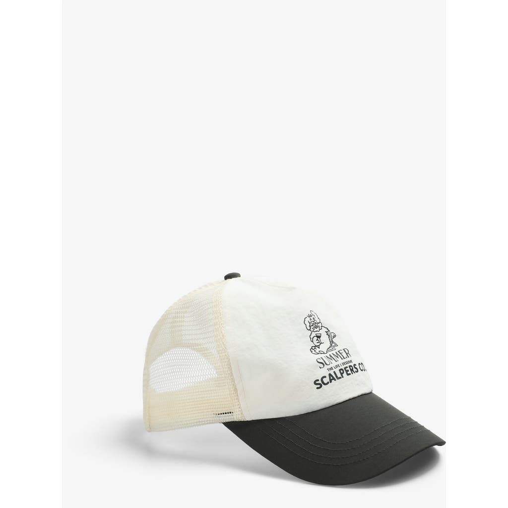 Scalpers Cove Trucker Cap In White