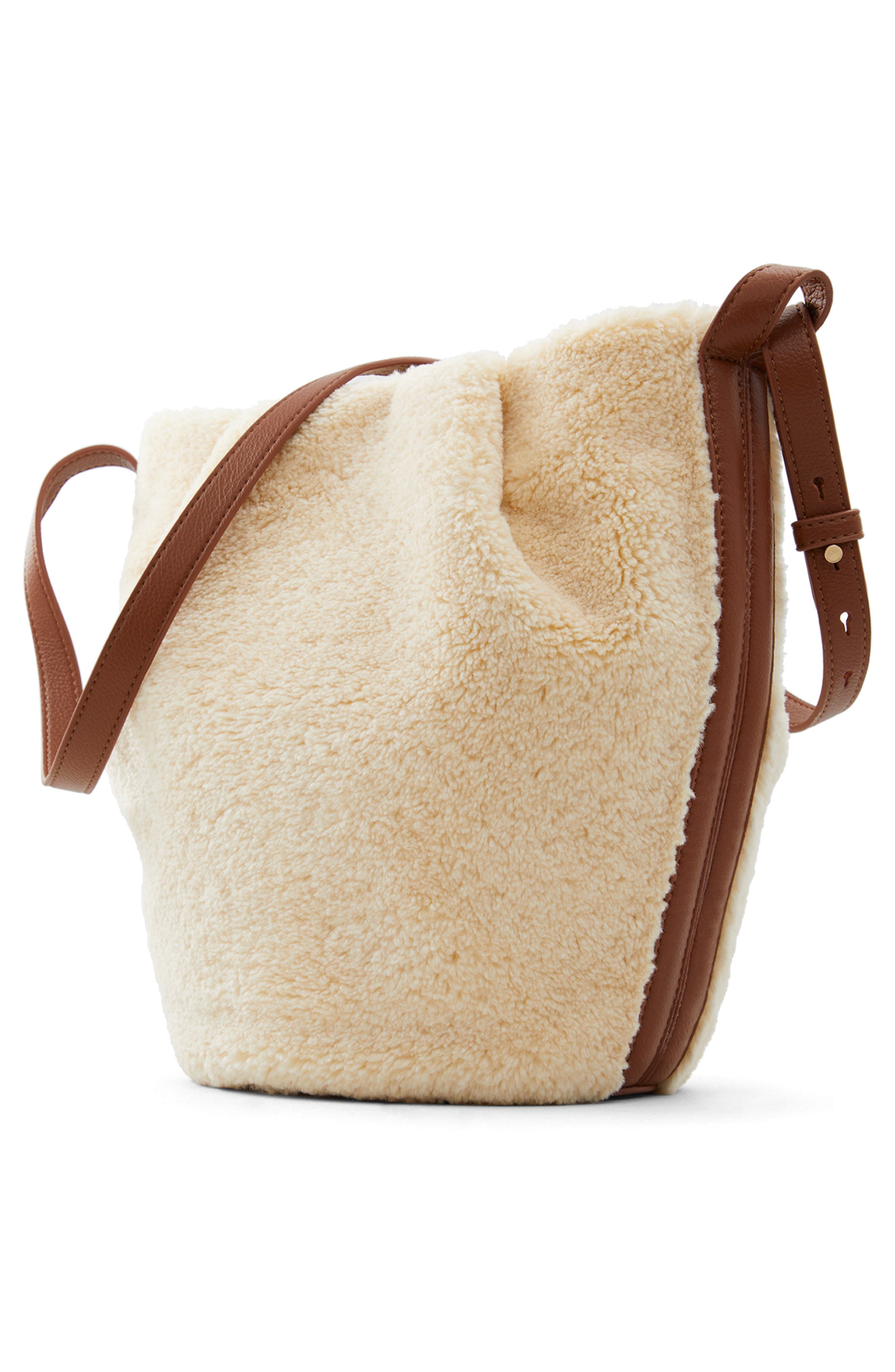 Who What Wear Amelia Faux Shearling Bucket Bag, Alternate, color, 