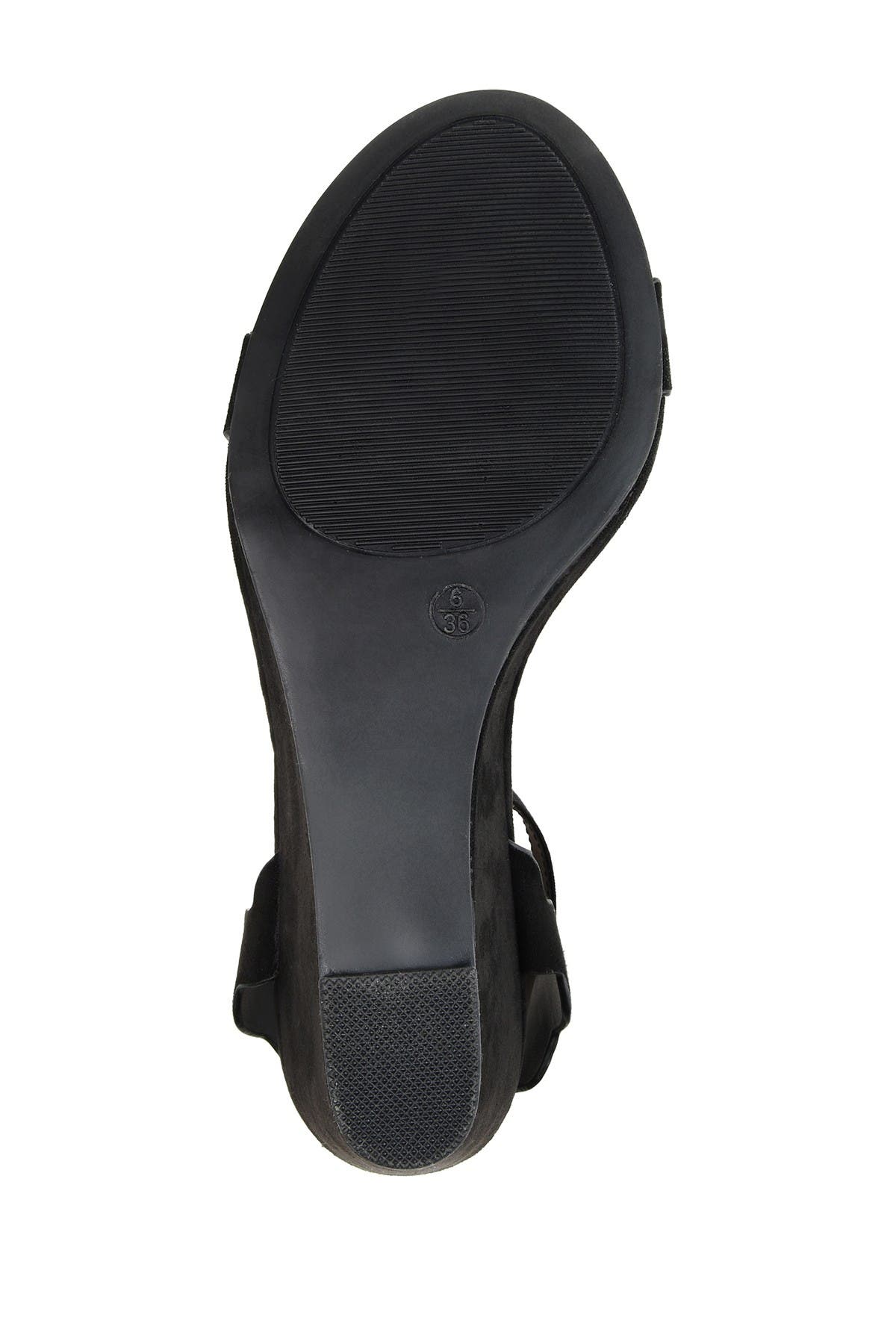 Journee Collection JOURNEE Loucia Wedge Sandal, Alternate, color, Black