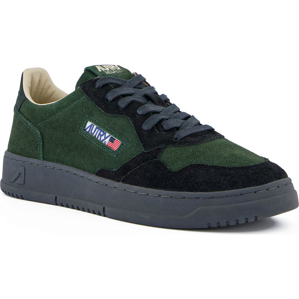 Autry Medalist Low Sneakers In Multi