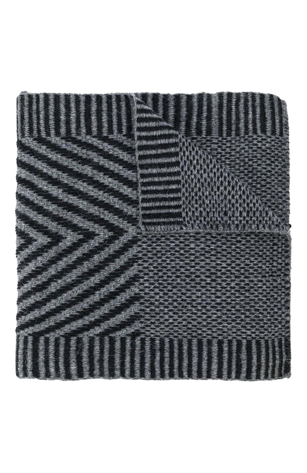 Grey/Black