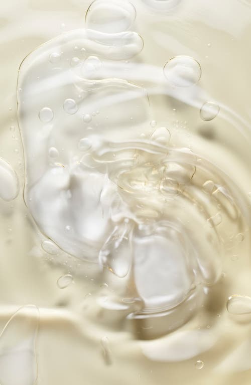 Le Monde Gourmand Miel Bébé Body Oil In Transparent