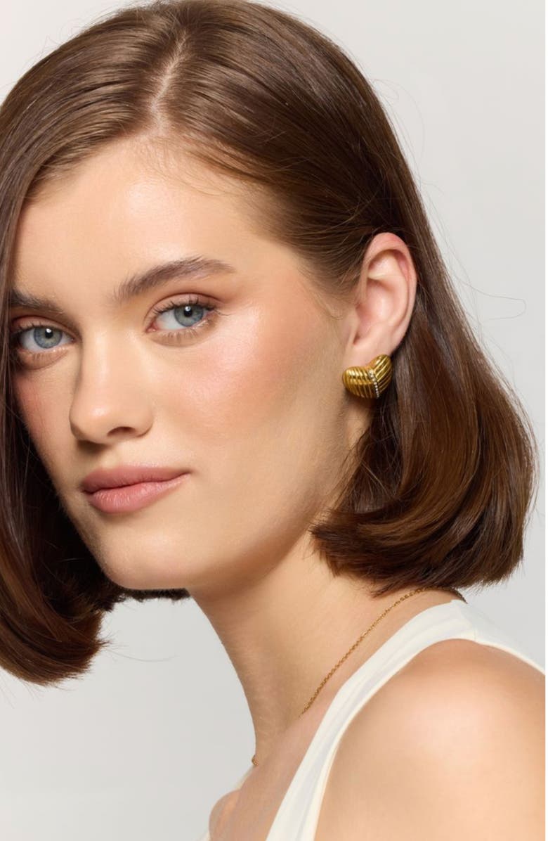 MacRae & Co. Glistening Heart Stud Earrings, Alternate, color, Gold