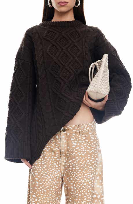 Gigi Oversize Cable Stitch Sweater