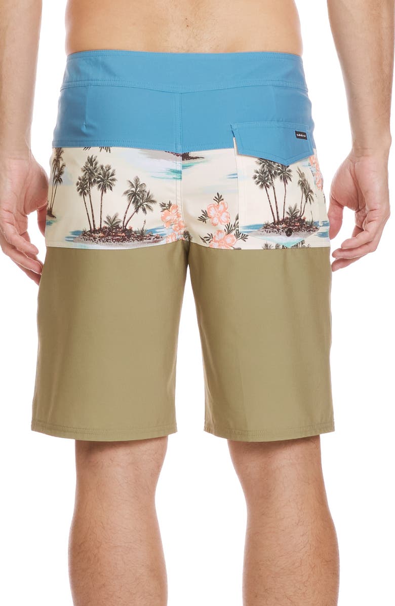Quiksilver Surfsilk Panel Board Shorts, Alternate, color, Niagara