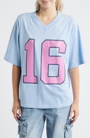 Vinyl Icons 16 Graphic V-Neck T-Shirt