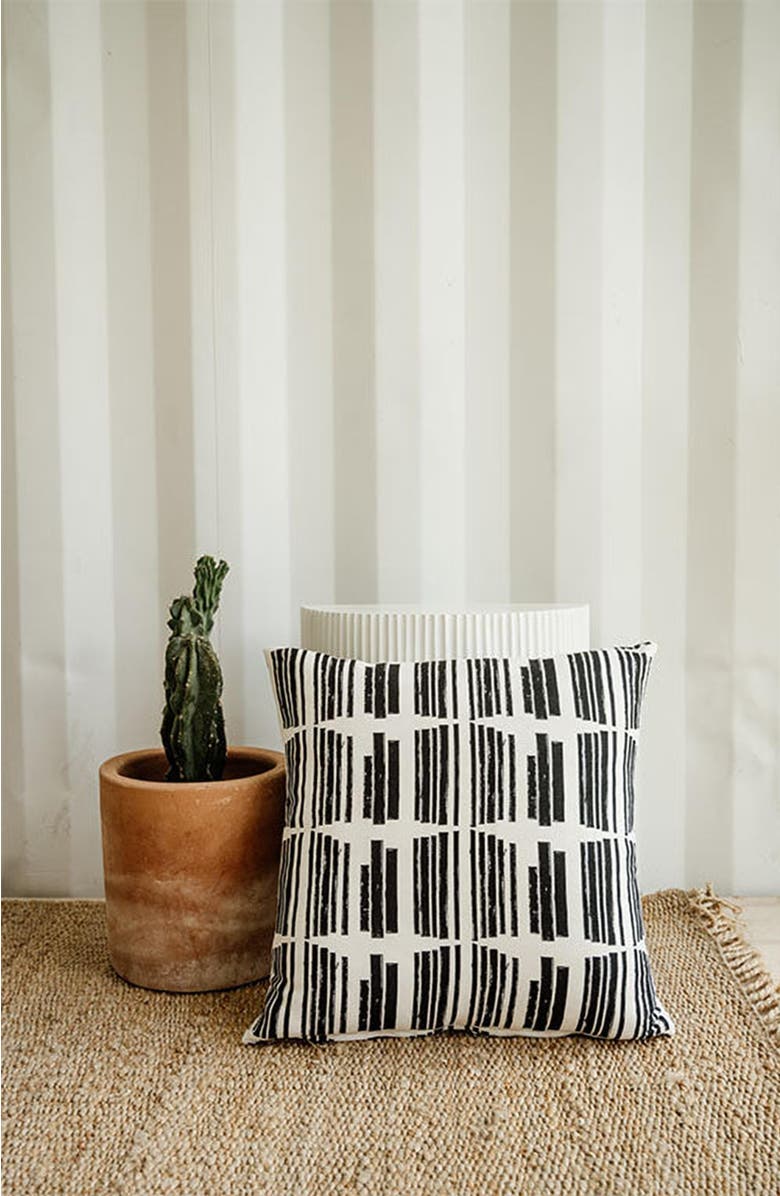 at300nelson Marguerite in Clairvoyant 20" x 20" Pillow, Alternate, color, Clairvoyant