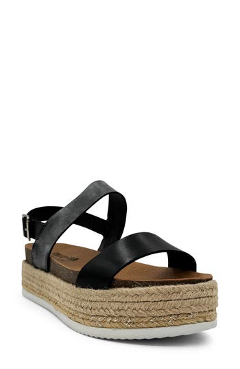 Chelsea Crew Colby Platform Sandal In Black Leather