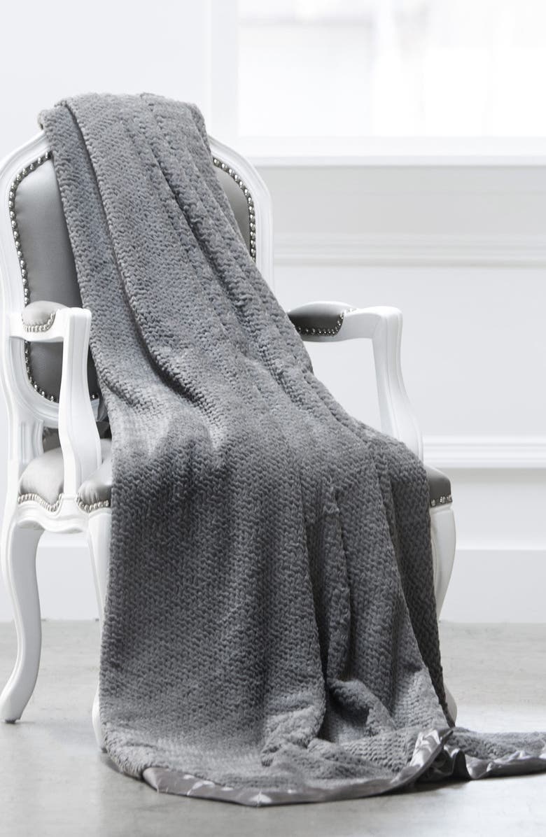 Giraffe at Home 'Luxe Twist' Throw, Alternate, color, 