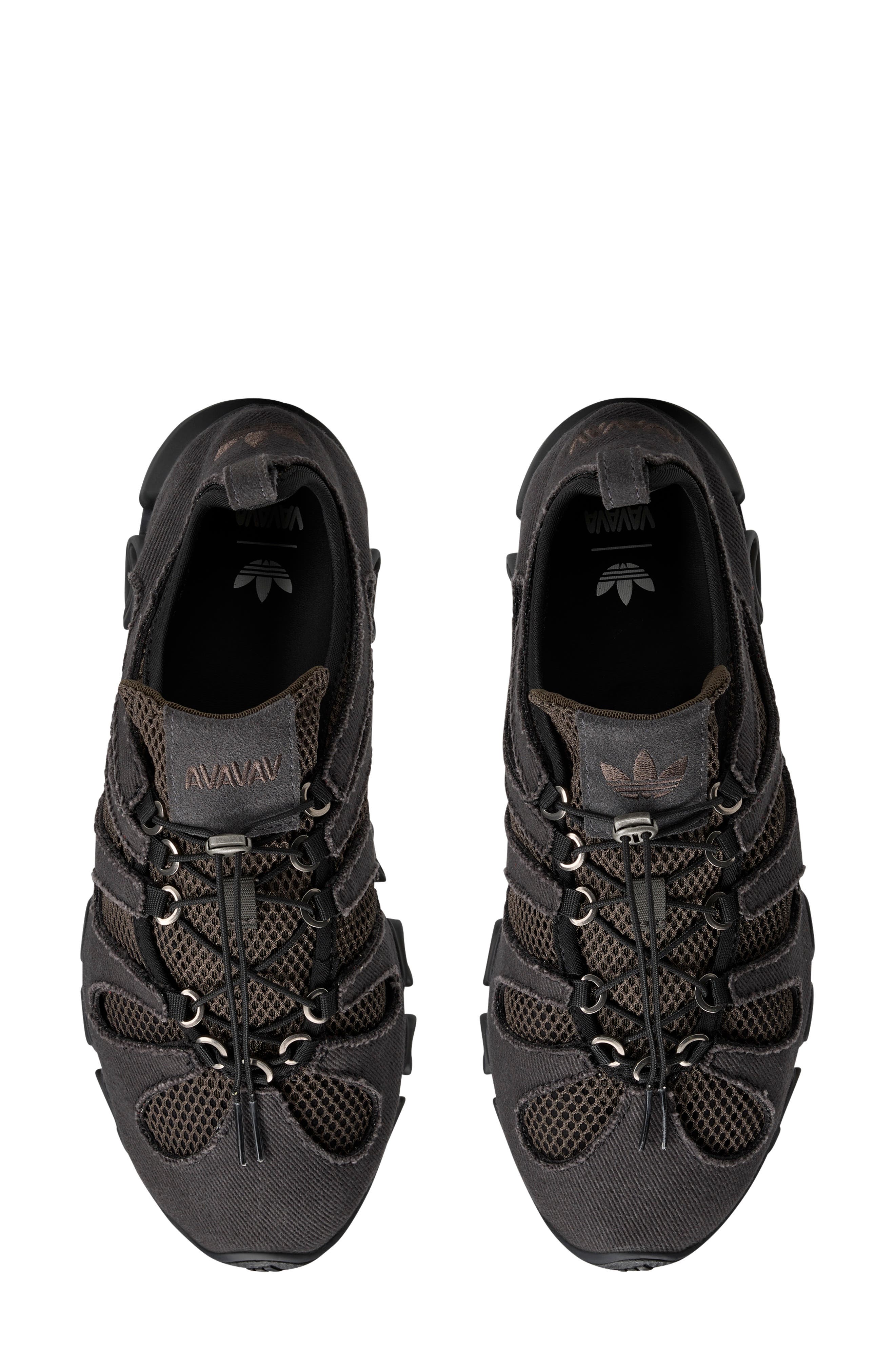 AV Megaride Cutout Sneaker, Alternate, color, CORE BLACK
