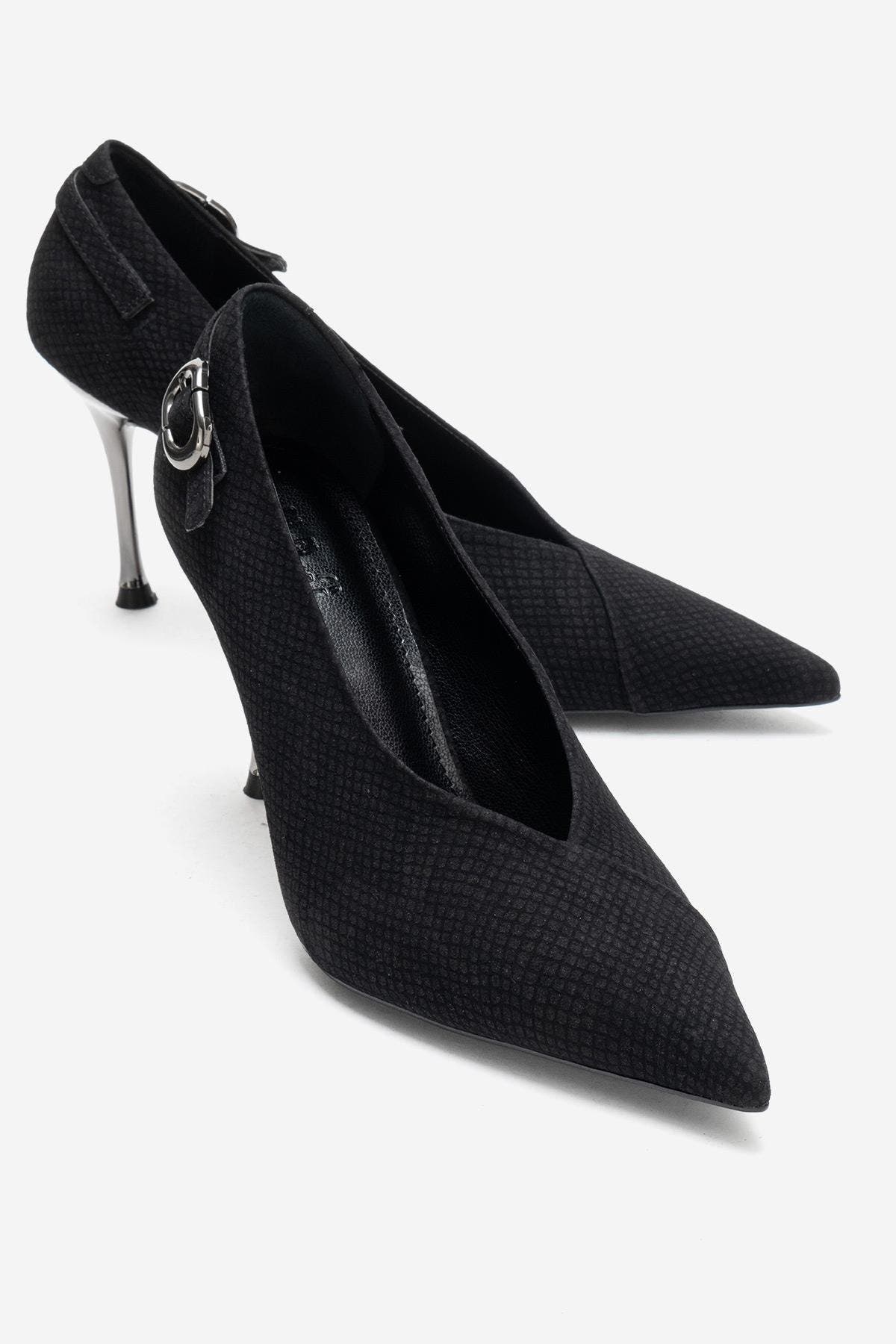 Prologue Shoes Molly Stiletto Pump, Alternate, color, Black Pattern