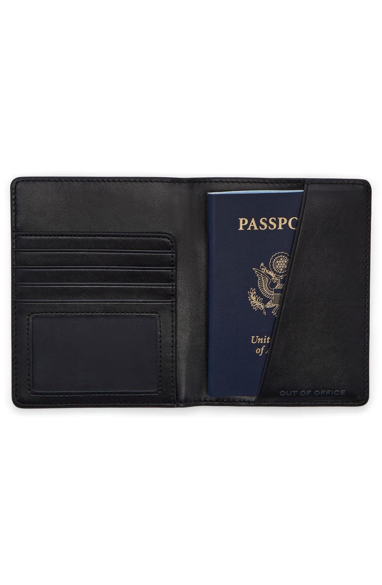 Marc Jacobs The Leather Passport Case, Alternate, color,
