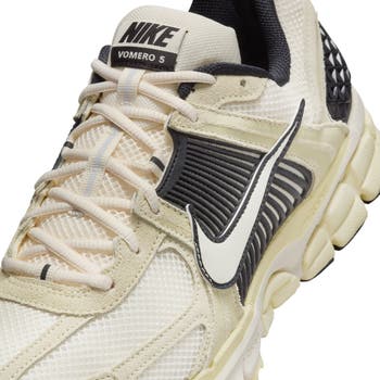 Zoom Vomero 5 Premium Sneaker