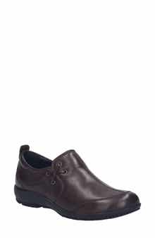 Slip On Sneaker