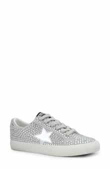 Grande Low Lace Up Sneaker