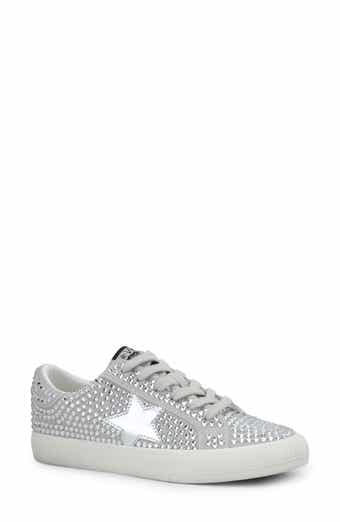 Grande Low Lace Up Sneaker