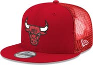New Era Men's New Era Red Chicago Bulls Core Logo Meshback 9FIFTY Snapback Hat