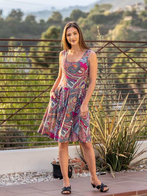 24seven Comfort Apparel Paisley Print Sleeveless Pleated Knee Length Pocket Dress In Multi