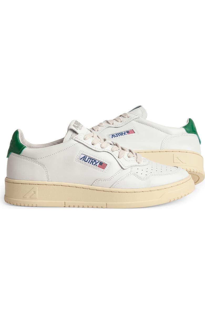 AUTRY Medalist Low Sneaker, Alternate, color, Leat/Leat Wht/Green